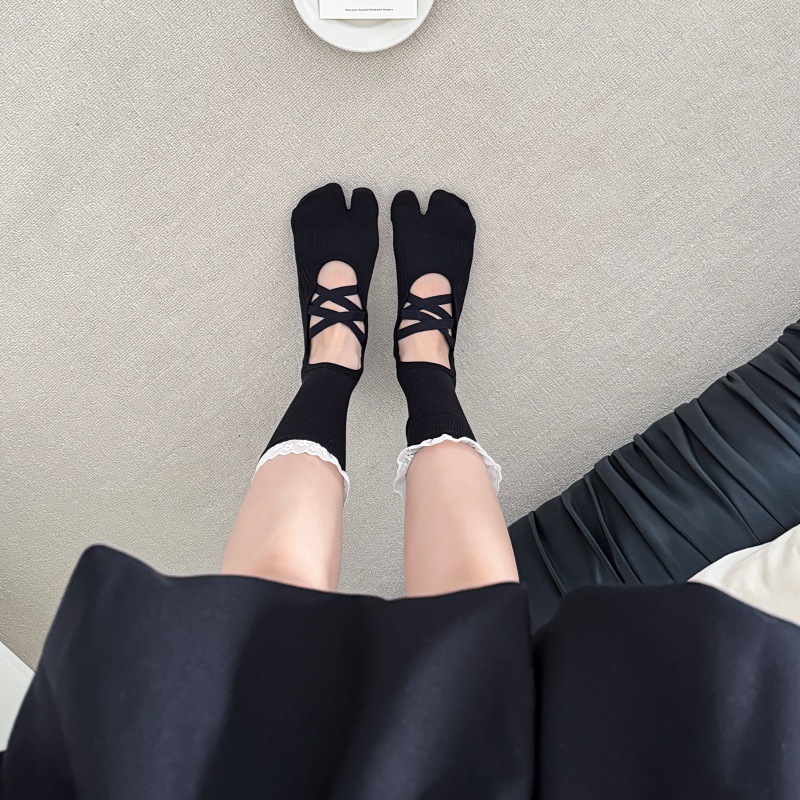 Yoga-Socken mit Spitzenbesatz  – Embellish Knit Bewertung und Preis